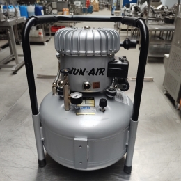 Compresseur d'air lubrifié silencieux Jun-Air 
